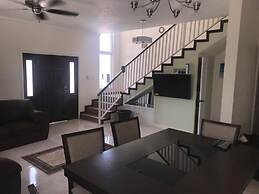 Tropical Luxury Dreams