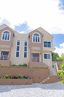 Tropical Luxury Dreams