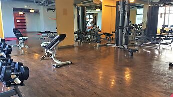 Cozy Pad in Heart of Makati HiSpeed WiFi