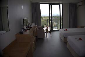 Nalagi Hotel