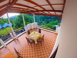 Uppermost Villa - Galle