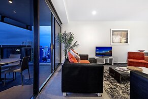 Circle on Cavill - Private Apartments