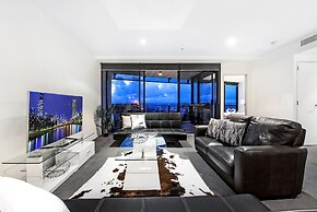 Circle on Cavill - Private Apartments