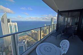 Circle on Cavill - Private Apartments