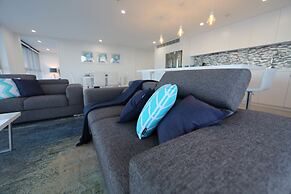 Golden Sands - Private Apartments