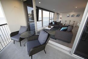 Golden Sands - Private Apartments