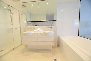 Oracle Boulevard - Private Apartments