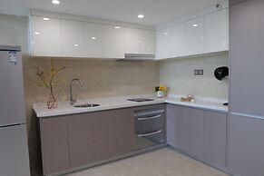 Royal Star Apartment Central City Branch