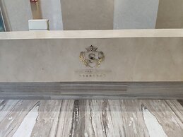 Royal Star Apartment Central City Branch