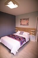 Private Family Homestay - Farm Square