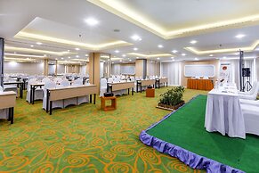 HARRIS Hotel Kuta Galleria - Bali