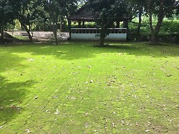 The Creek Garden Resort Huainamrin