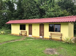 The Creek Garden Resort Huainamrin