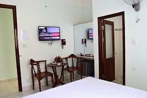 Khach San Huong Giang