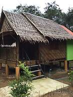 Khaosok Bamboo Huts Resort