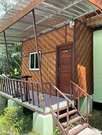 Khaosok Bamboo Huts Resort
