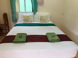 Khaosok Bamboo Huts Resort