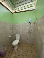 Khaosok Bamboo Huts Resort