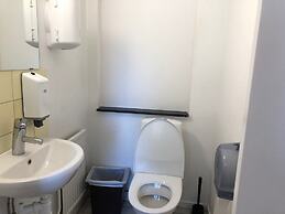 Hållsta Home Vandrarhem - Hostel