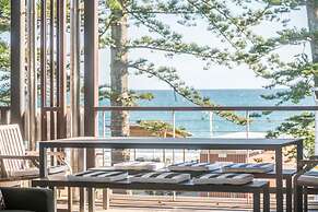 Your Luxury Escape - On The Bay