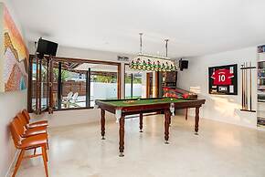 Your Luxury Escape - OneCoral