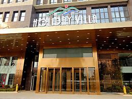 Holiday Villa Hotel & Residence