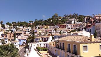 Spacious Family Benahavis Retreat