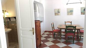 Spacious Family Benahavis Retreat