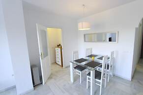 Minimalist Condo in Fuengirola
