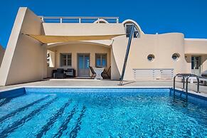 Theano Cave Suites & Villas