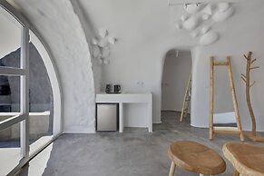 Theano Cave Suites & Villas