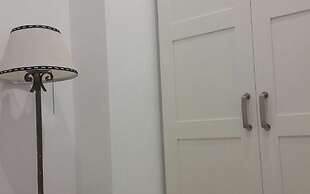 Perla V | 5  Pax | First Line | 2254-AW