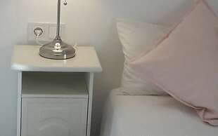 Perla V | 5  Pax | First Line | 2254-AW