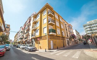 Calle Elcano | 4  Pax | Second Line | 1447-AW