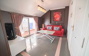 Calle Elcano | 4  Pax | Second Line | 1447-AW