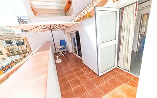 Calle Elcano | 4  Pax | Second Line | 1447-AW