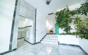 Myramar | 7 Pax | Parque de Poniente | 4724-KPAW