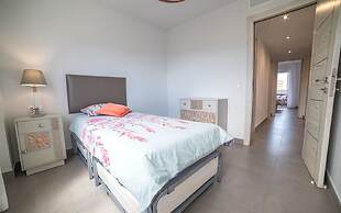 Myramar | 7 Pax | Parque de Poniente | 4724-KPAW