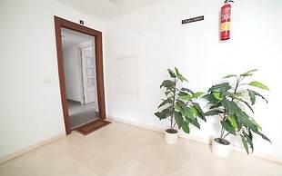 Myramar | 7 Pax | Parque de Poniente | 4724-KPAW