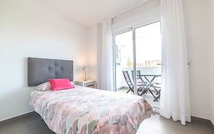 Myramar | 7 Pax | Parque de Poniente | 4724-KPAW