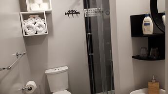 Hillside Landing B&B