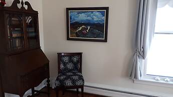 Hillside Landing B&B