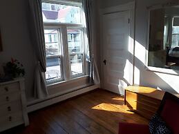 Hillside Landing B&B