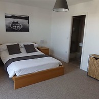 Executive Apartment With City Views