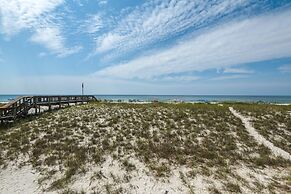 Jen's Creole 4 Bedroom Townhouse by RedAwning