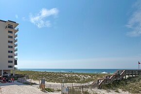 Jen's Creole 4 Bedroom Townhouse by RedAwning