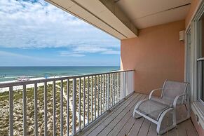 Jen's Creole 4 Bedroom Townhouse by RedAwning