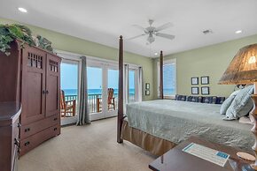 Sea Side 4 Bedroom Townhouse by RedAwning