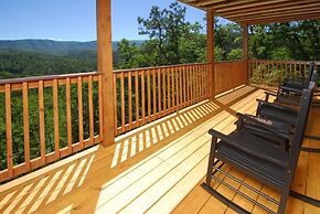 A Mountain Paradise - 3 Bedrooms, 3 Baths, Sleeps 8 Cabin by Redawning