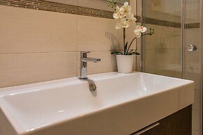 Bragora 3524 Between S. Marco & Biennale